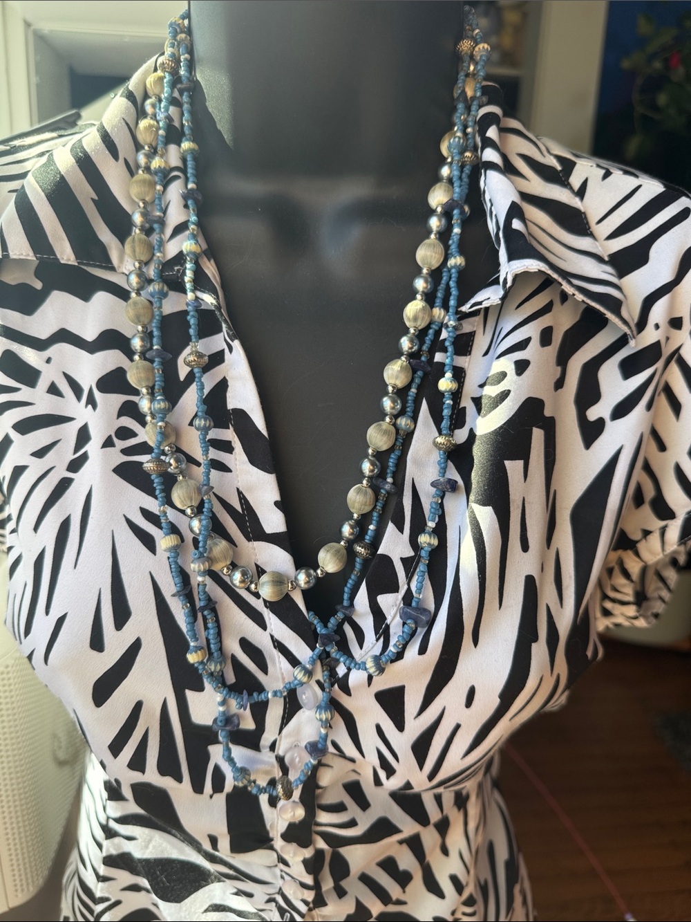 Set of 2 blue and silver beaded necklaces